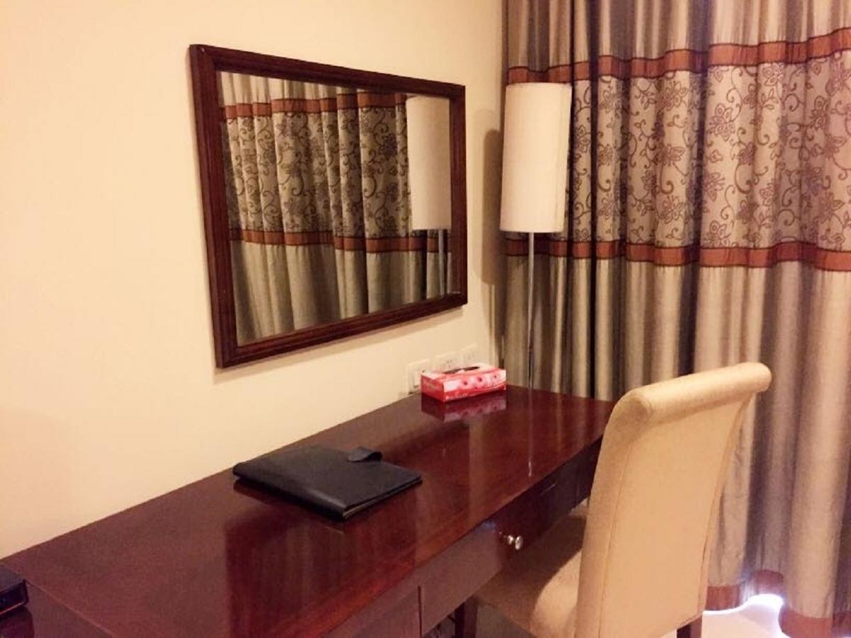 Hotel Vista นิวเดลี ภายนอก รูปภาพ