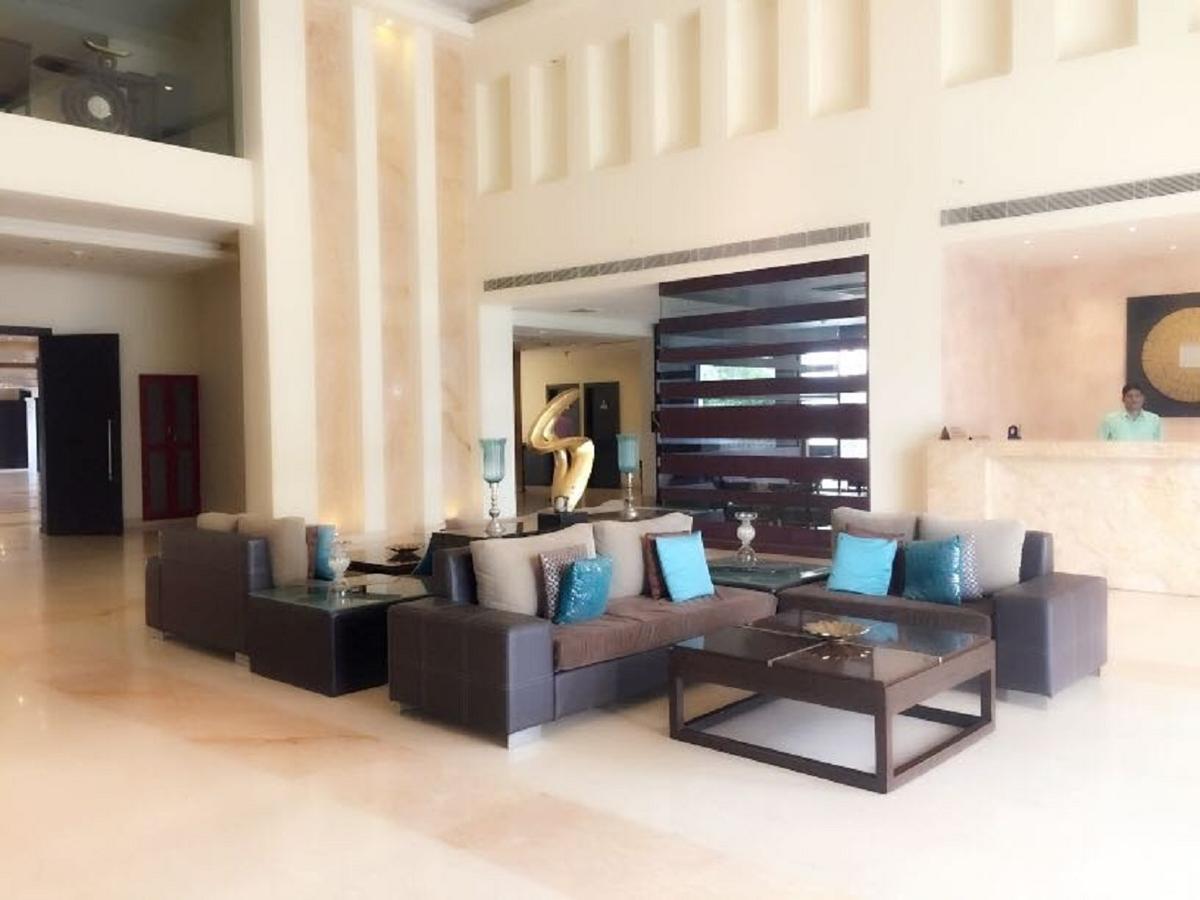 Hotel Vista นิวเดลี ภายนอก รูปภาพ