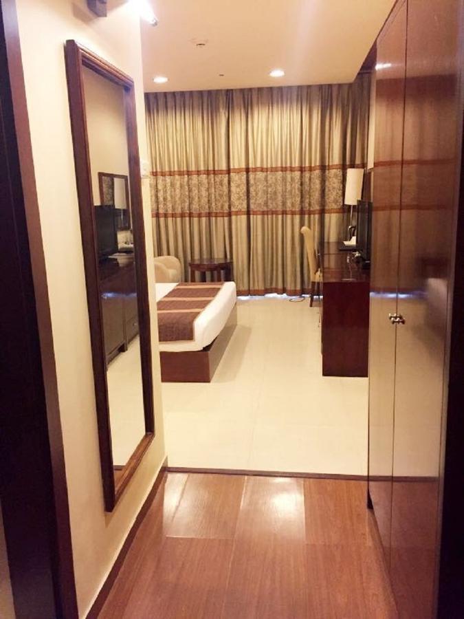 Hotel Vista นิวเดลี ภายนอก รูปภาพ